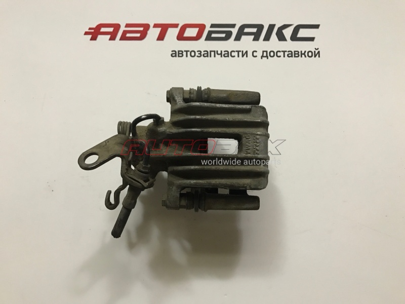 Суппорт Задний Правый Octavia (A5) 2004>2013