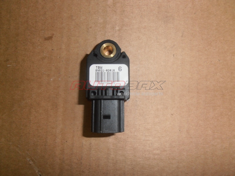 Датчик Удара Yaris 2005>2011