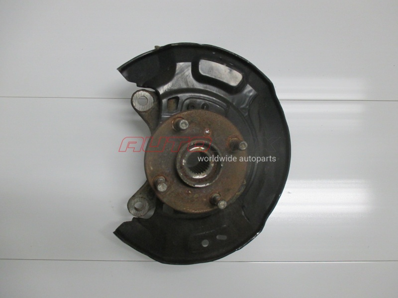 Кулак Передний Левый Toyota Yaris 2005>2011