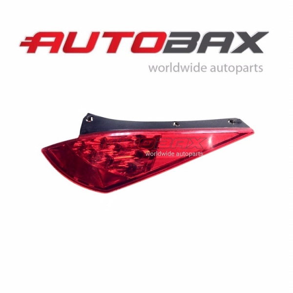 Фонарь Задний Правый Nissan 350Z 2003>