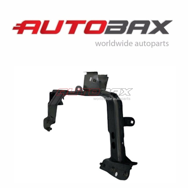 Кронштейн Фары Audi Q7 2015>