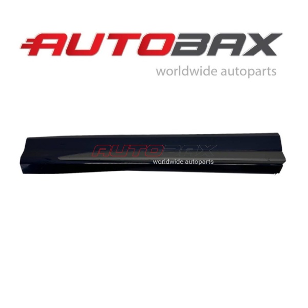 Молдинг/Накладка Двери Передней Левой Audi Q3 (F3) 2018>